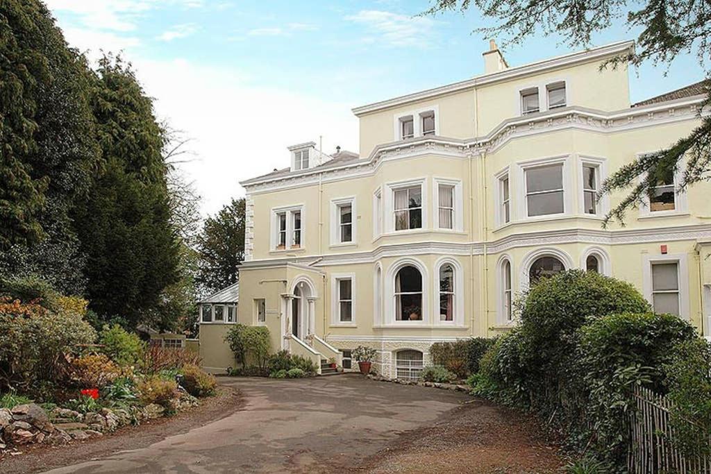 Clifton Spacious 3 Bed Apt & Parking - Simplycheckin Bristol Exterior photo