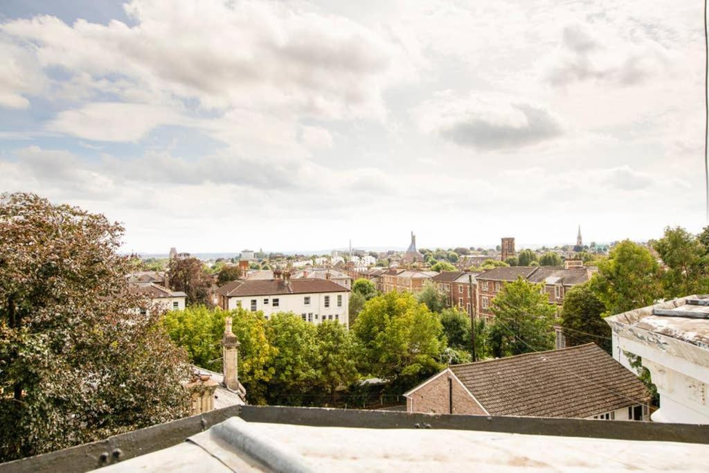 Clifton Spacious 3 Bed Apt & Parking - Simplycheckin Bristol Exterior photo